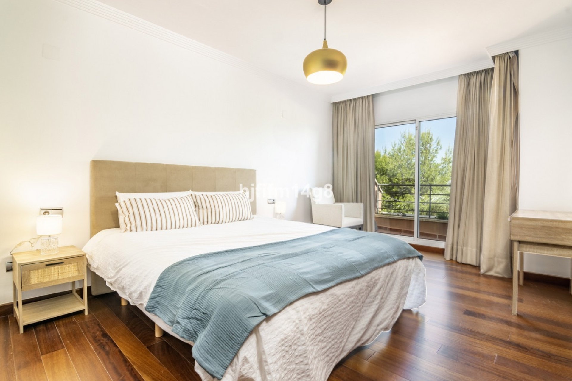 Wiederverkauf - apartment - Marbella - Nueva Andalucía