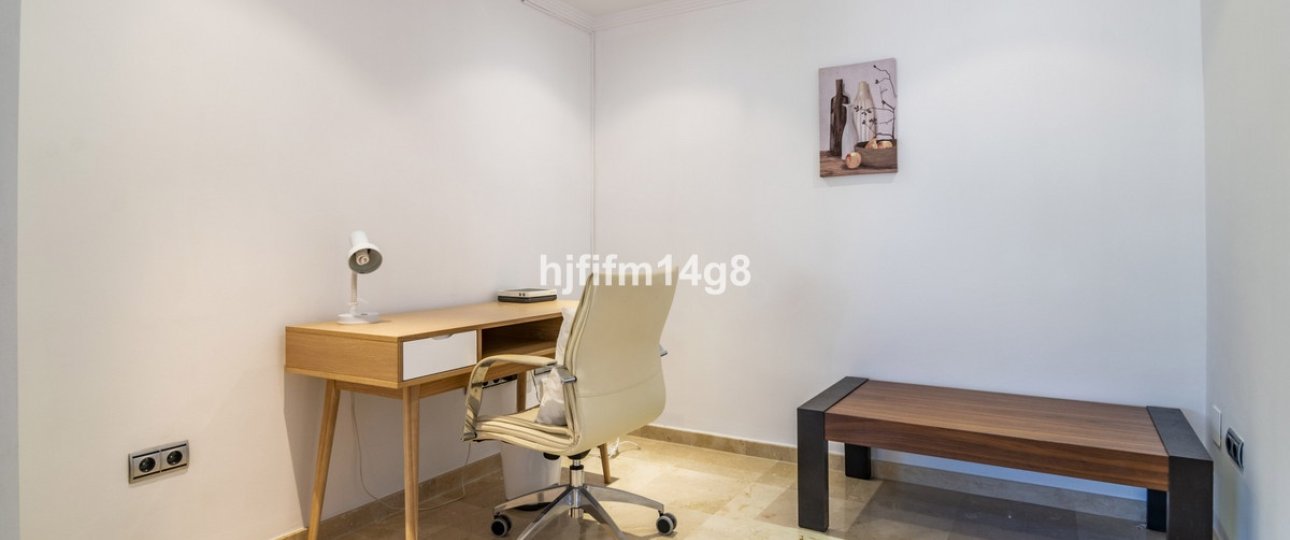 Wiederverkauf - apartment - Marbella - Nueva Andalucía