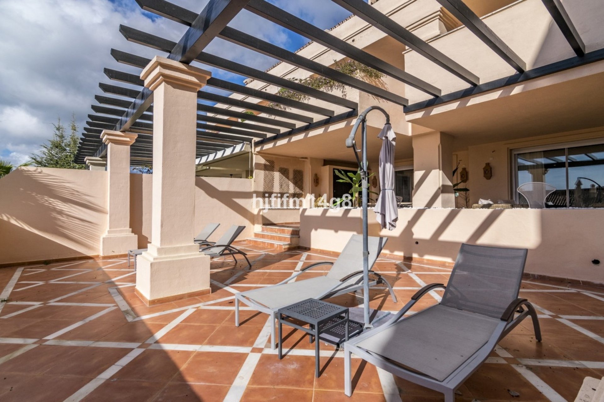 Wiederverkauf - apartment - Marbella - Nueva Andalucía