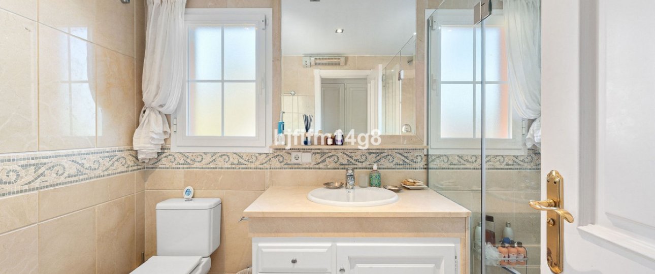 Wiederverkauf - apartment - Marbella - Nueva Andalucía