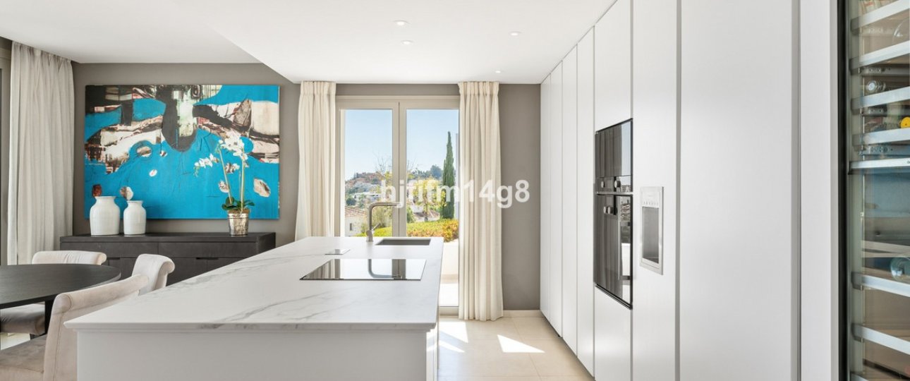 Wiederverkauf - apartment - Marbella - Nueva Andalucía