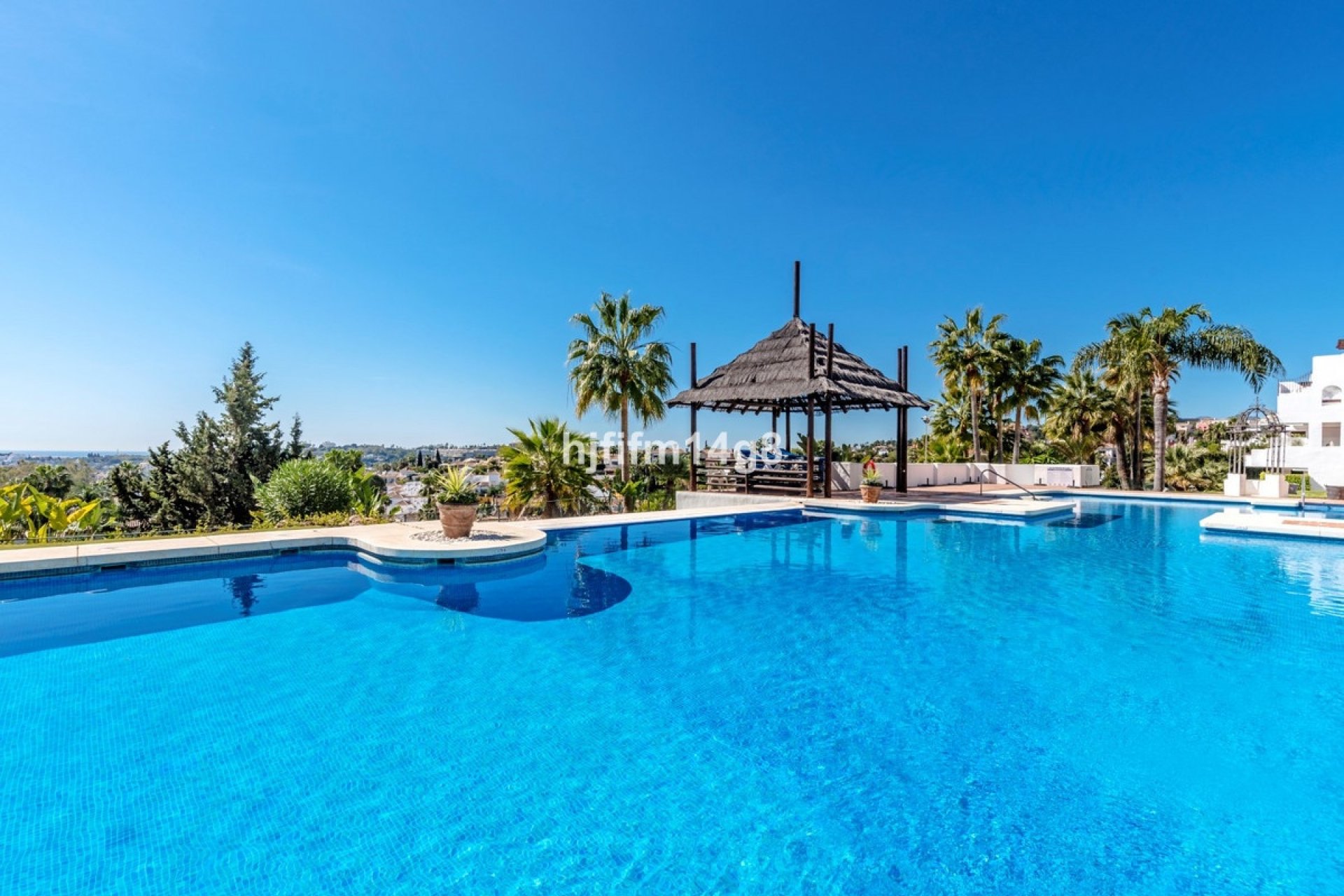 Wiederverkauf - apartment - Marbella - Nueva Andalucía