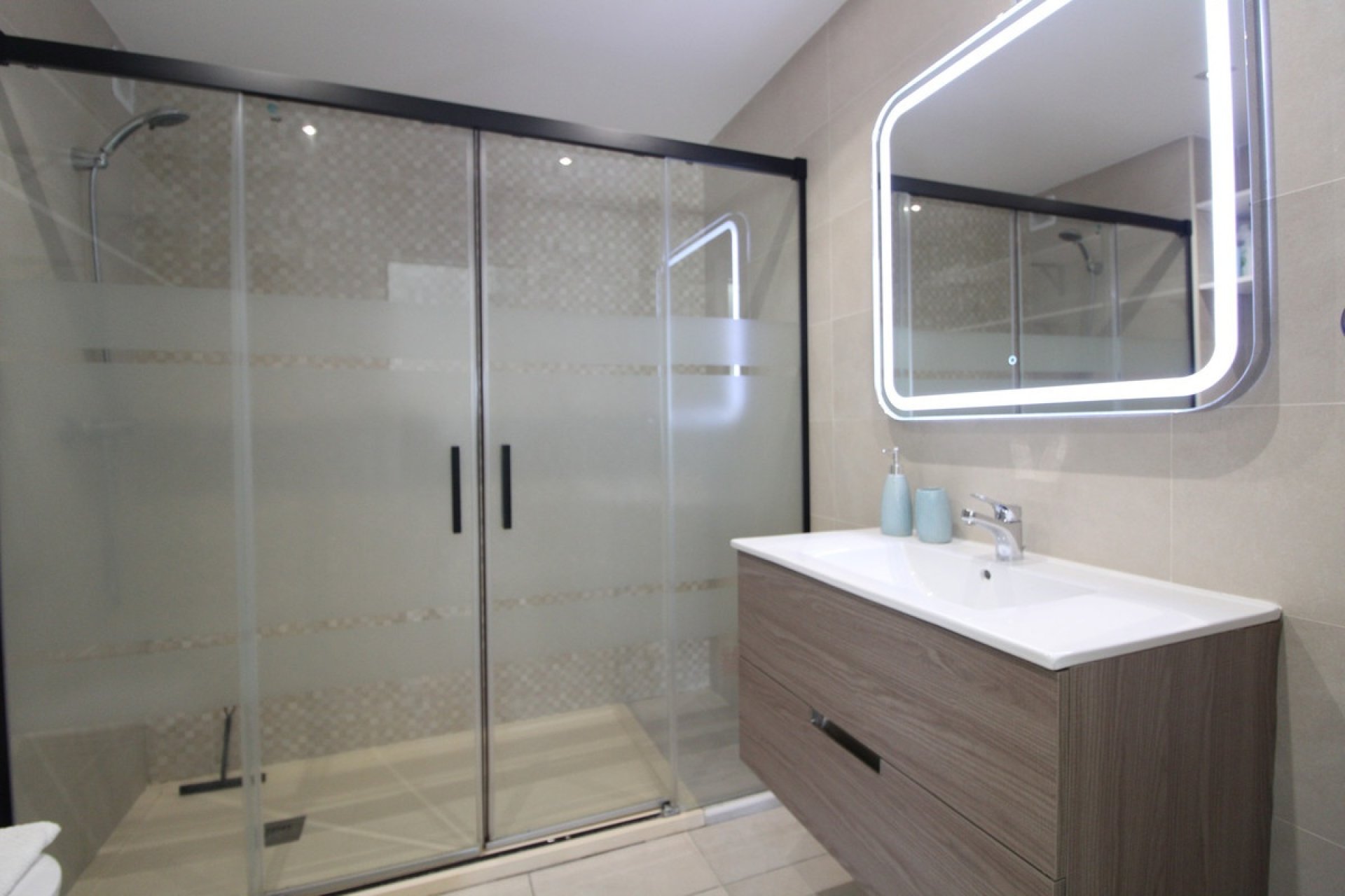 Wiederverkauf - apartment - Marbella - Nueva Andalucía