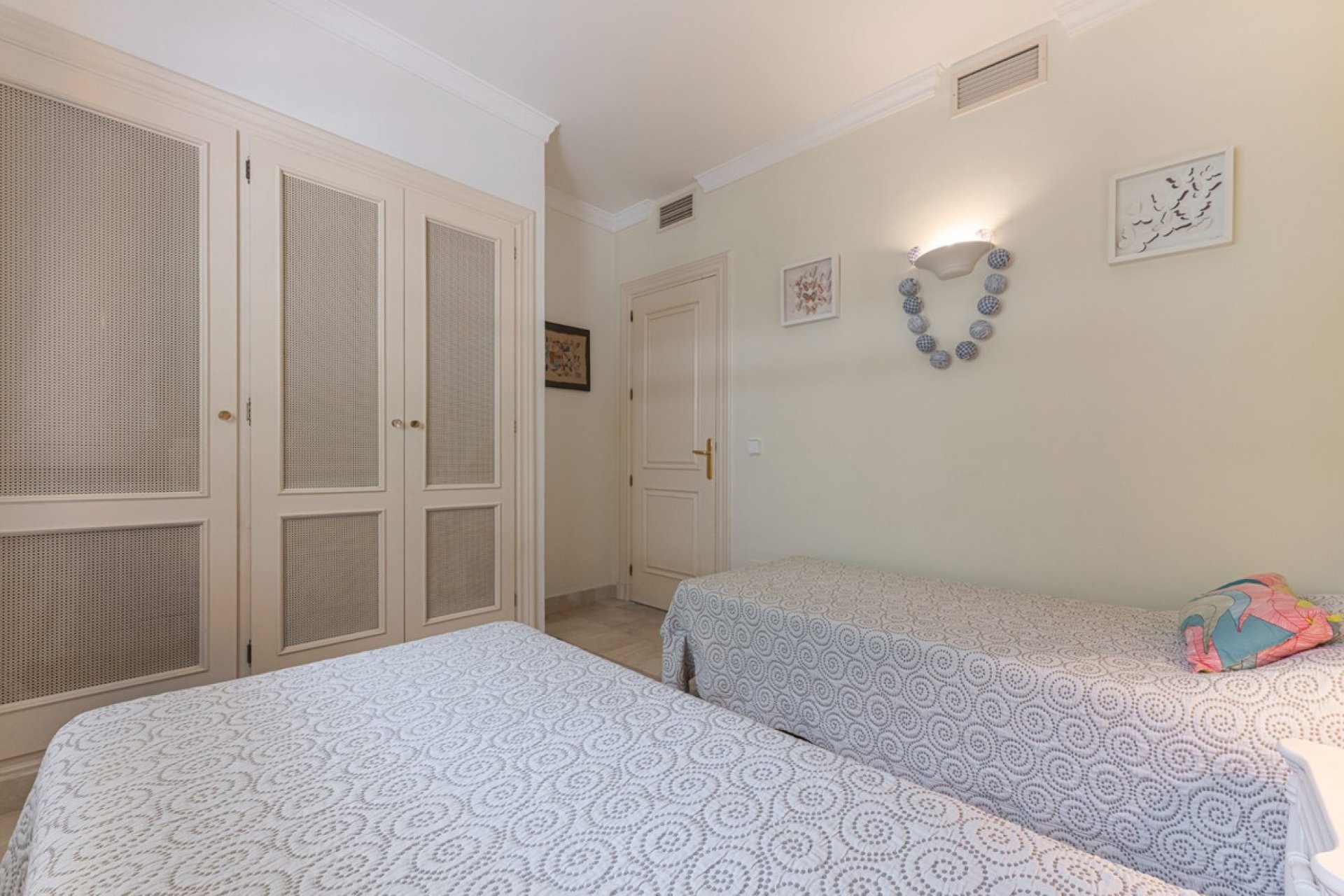 Wiederverkauf - apartment - Marbella - Nueva Andalucía