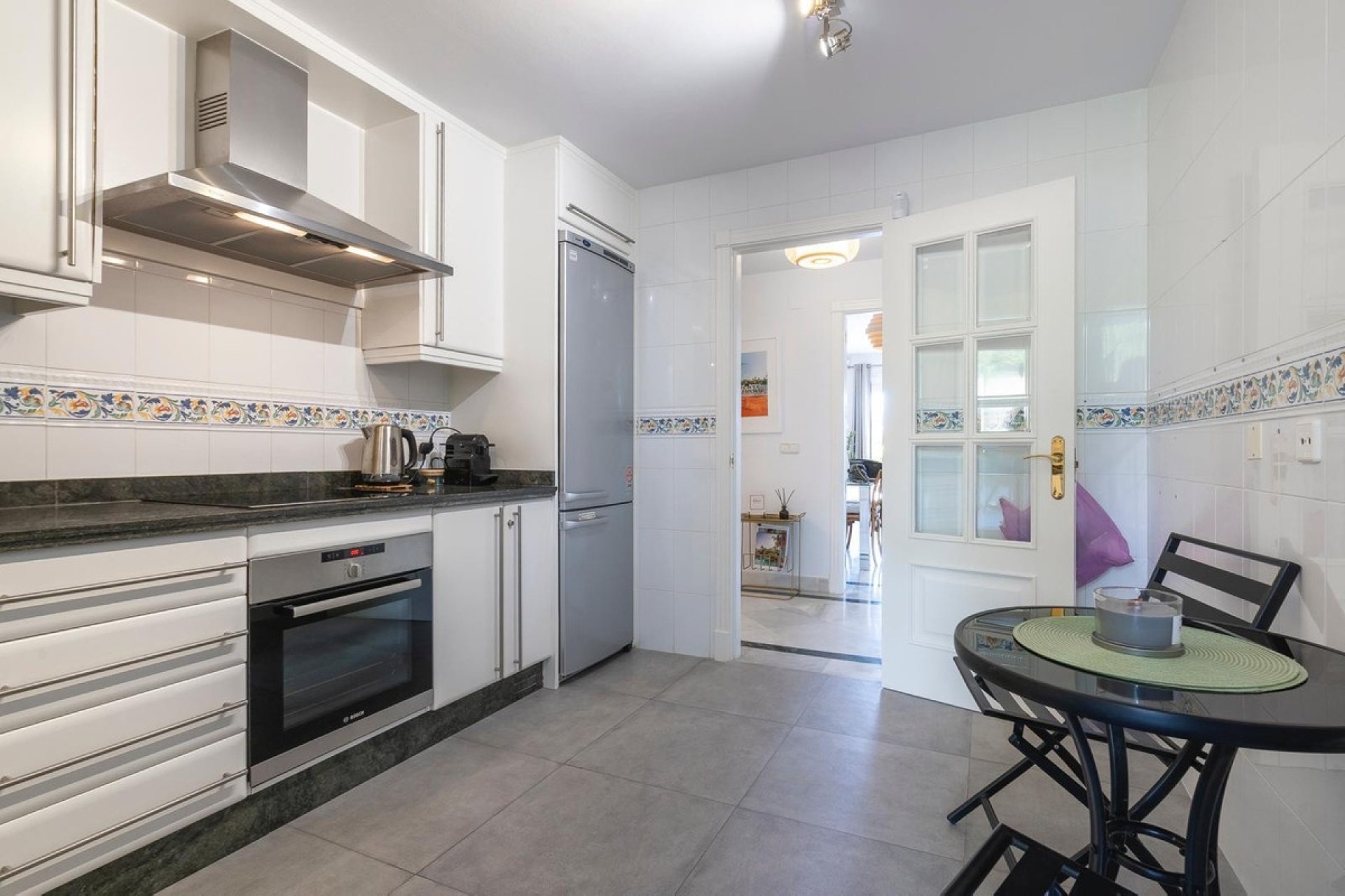 Wiederverkauf - apartment - Marbella - Nueva Andalucía