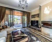 Wiederverkauf - apartment - Marbella - Nueva Andalucía