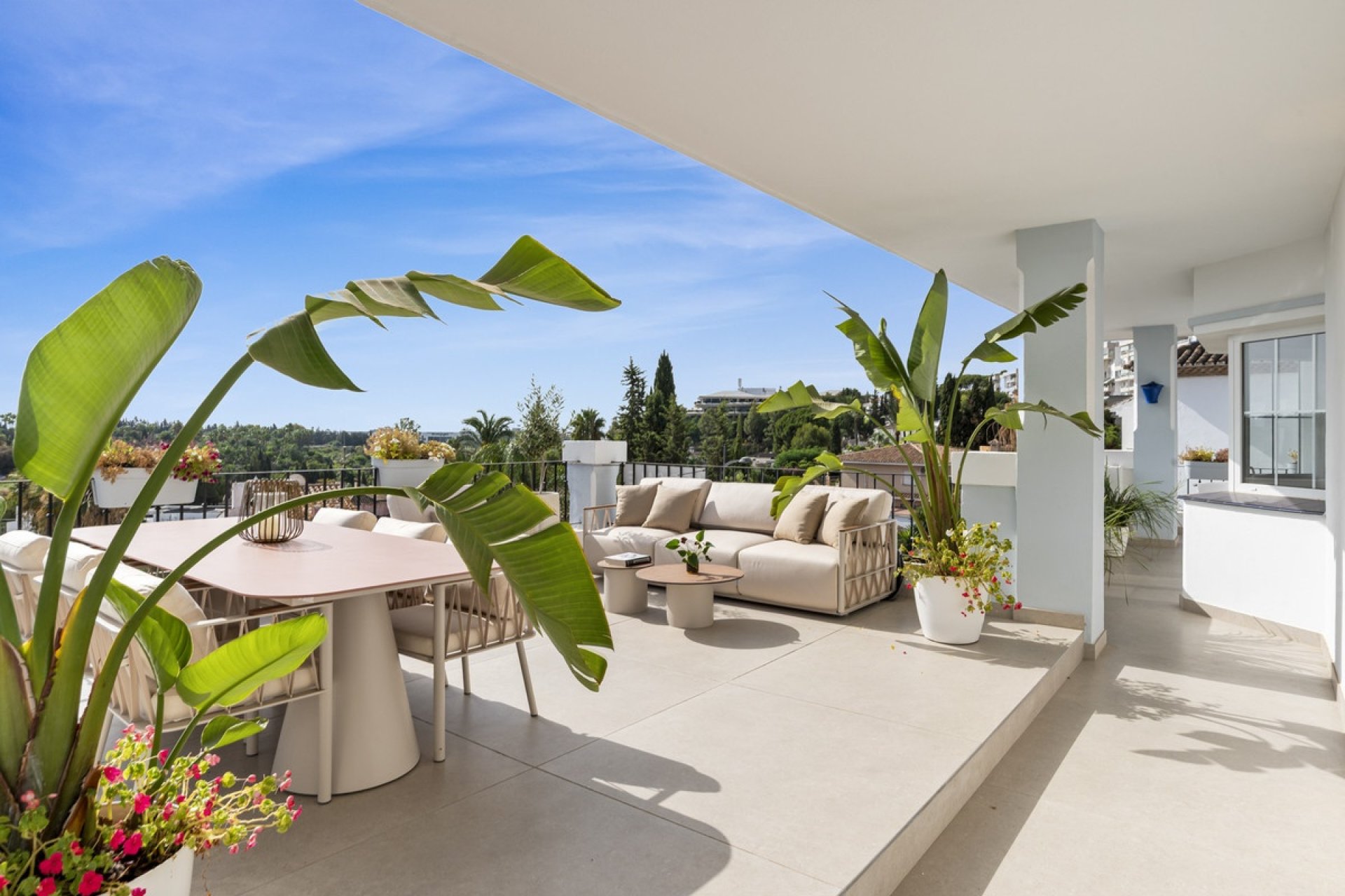 Wiederverkauf - apartment - Marbella - Nueva Andalucía