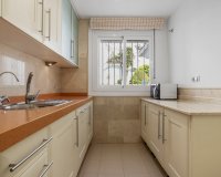 Wiederverkauf - apartment - Marbella - Nueva Andalucía