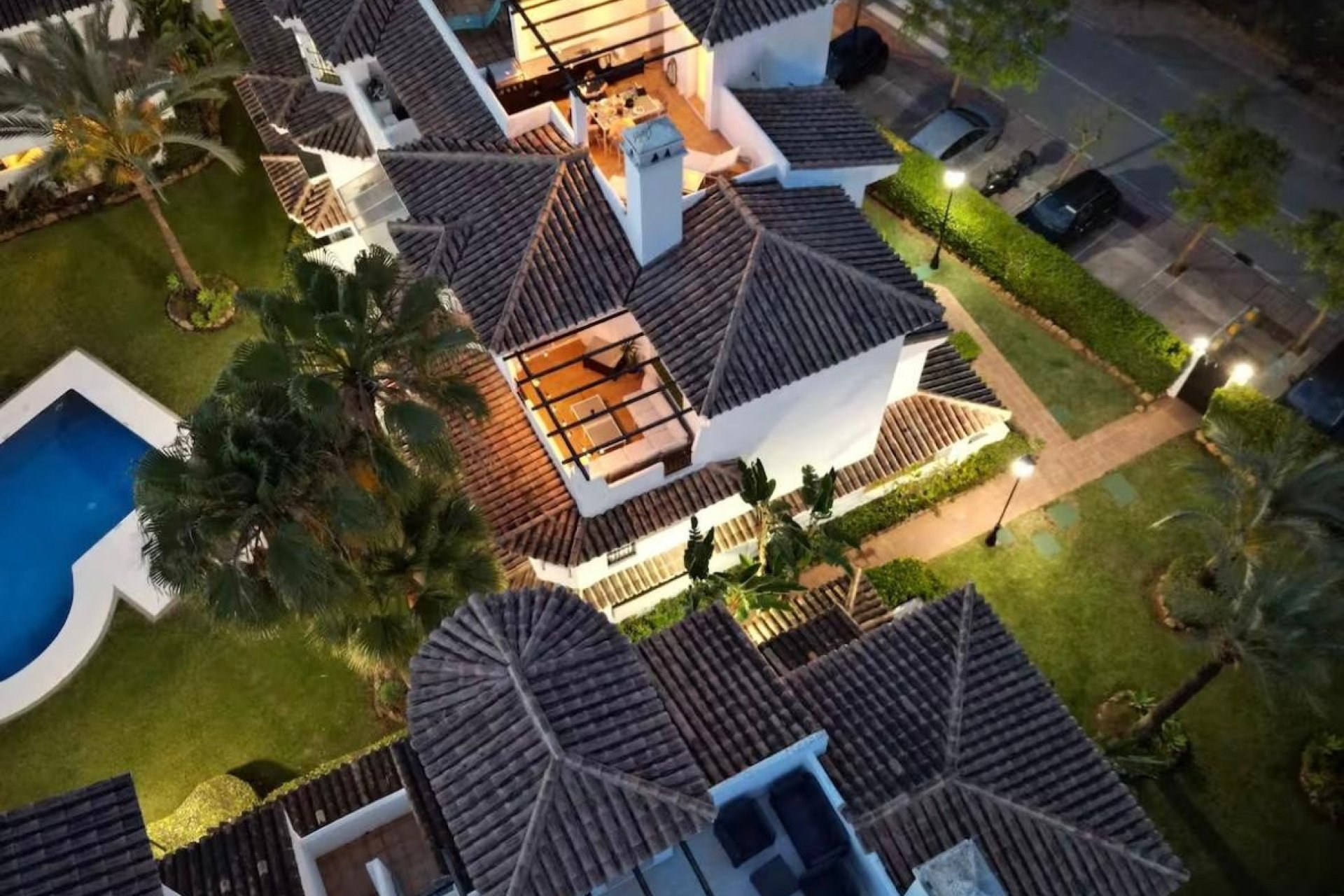 Wiederverkauf - apartment - Marbella - Nueva Andalucía