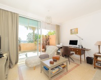 Wiederverkauf - apartment - Marbella - Nueva Andalucía