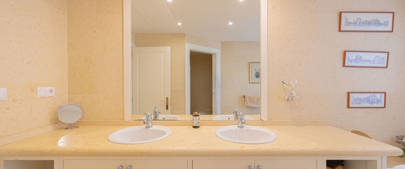 Wiederverkauf - apartment - Marbella - Nueva Andalucía