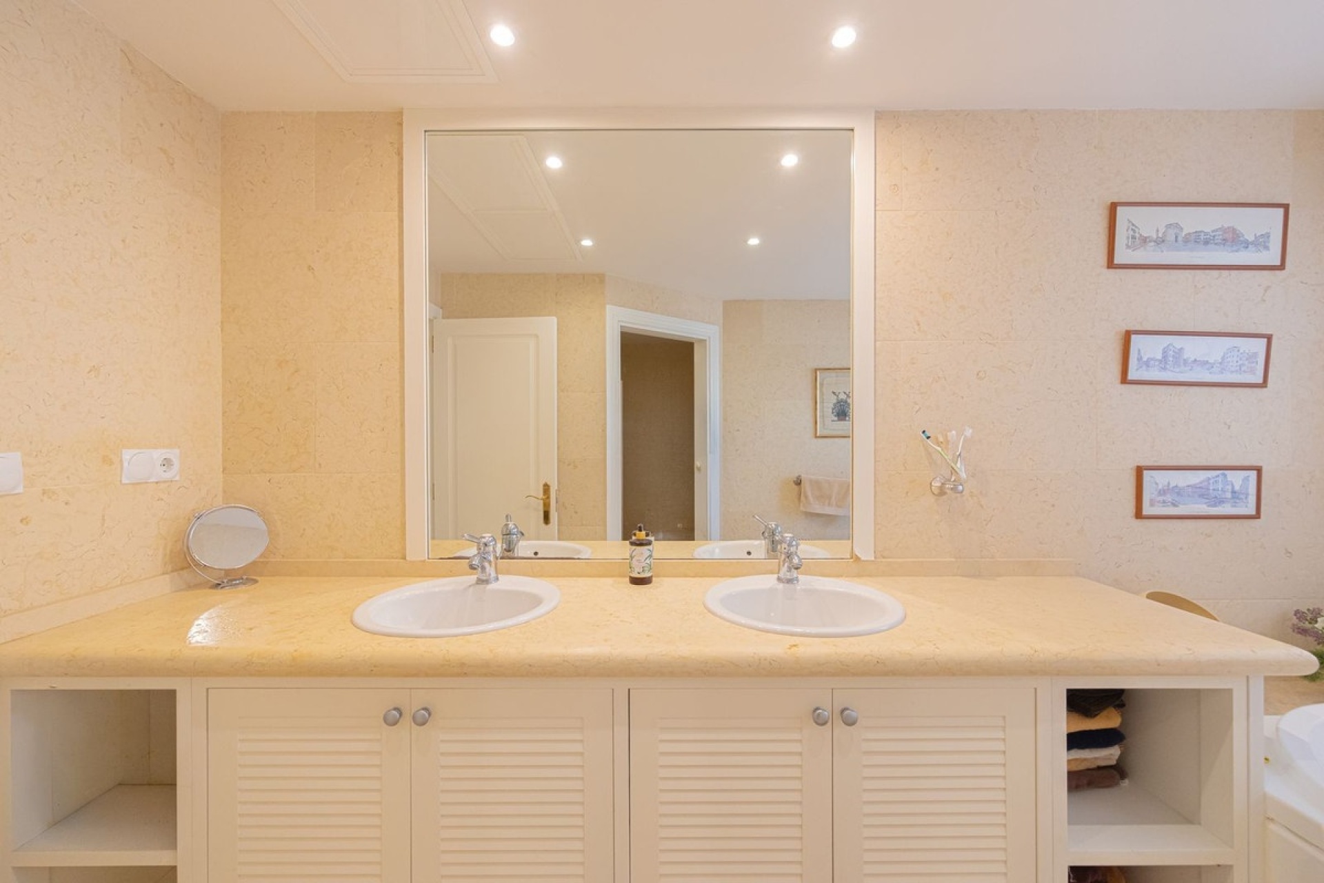 Wiederverkauf - apartment - Marbella - Nueva Andalucía