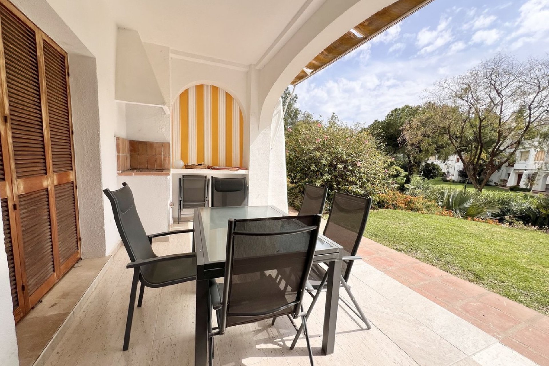 Wiederverkauf - apartment - Marbella - Nueva Andalucía