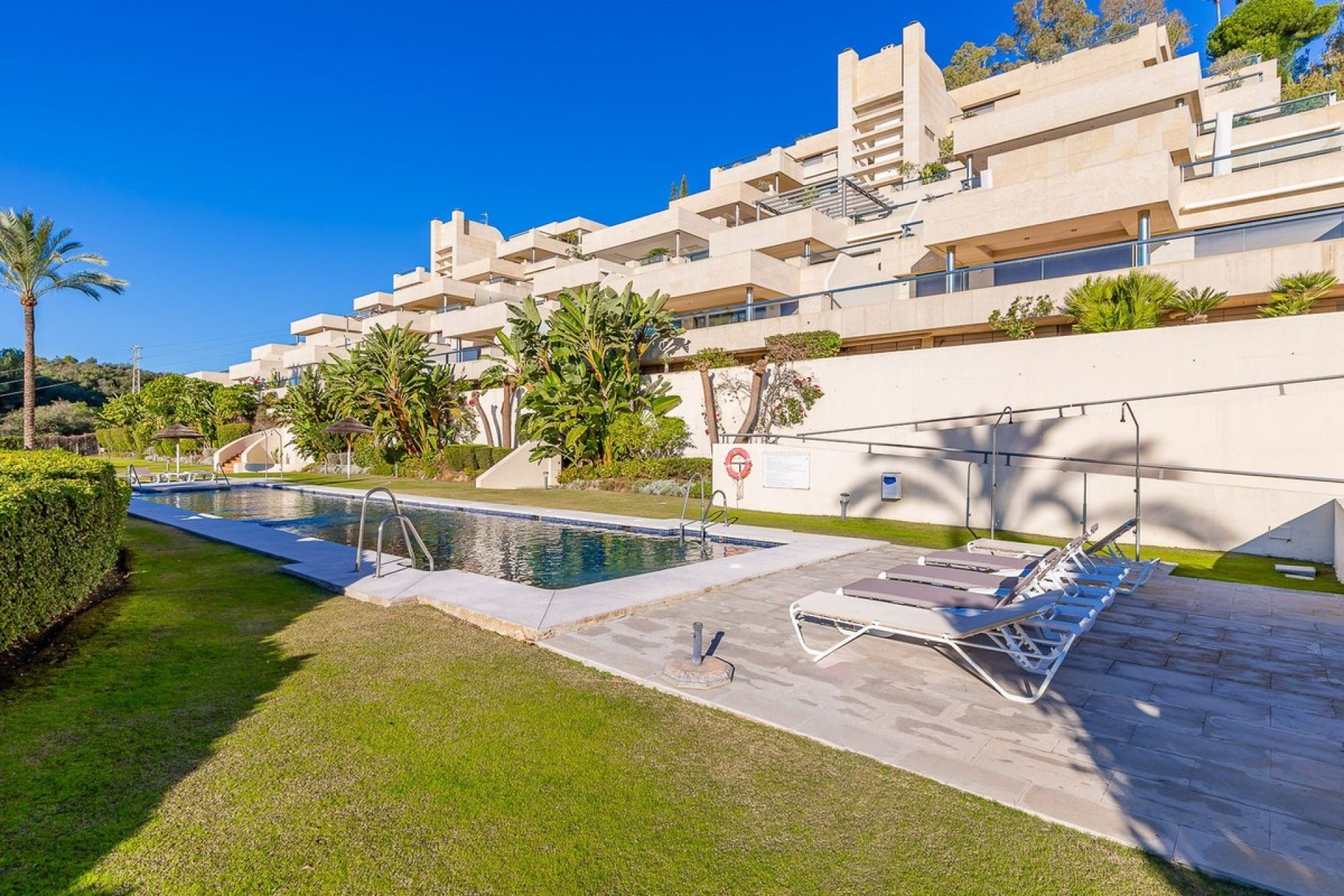 Wiederverkauf - apartment - Marbella - Nueva Andalucía