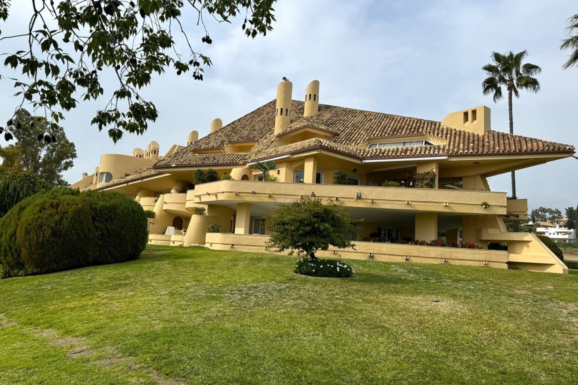 Wiederverkauf - apartment - Marbella - Nueva Andalucía