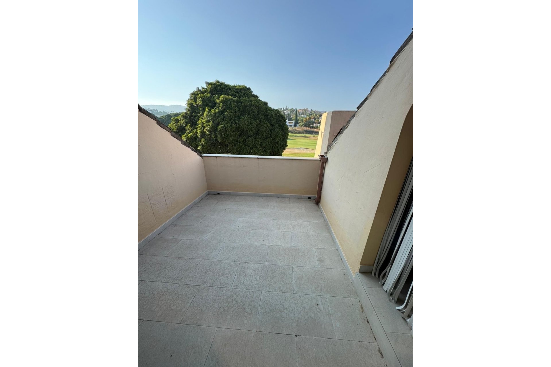 Wiederverkauf - apartment - Marbella - Nueva Andalucía