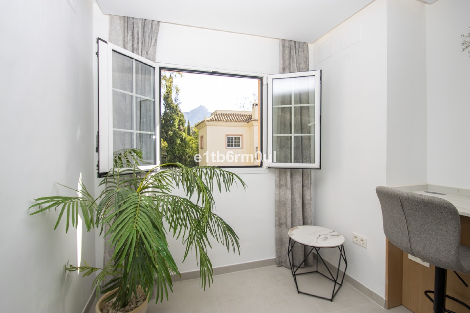 Wiederverkauf - apartment - Marbella - Nueva Andalucía