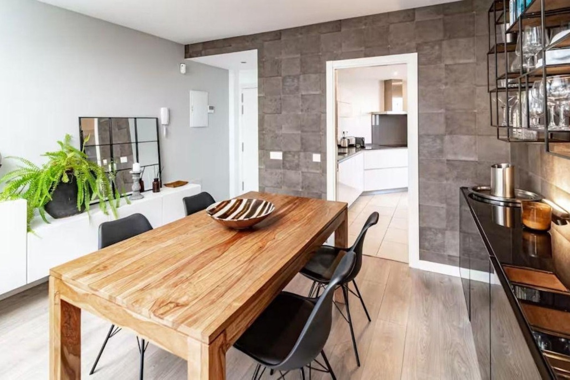 Wiederverkauf - apartment - Marbella - Nueva Andalucía