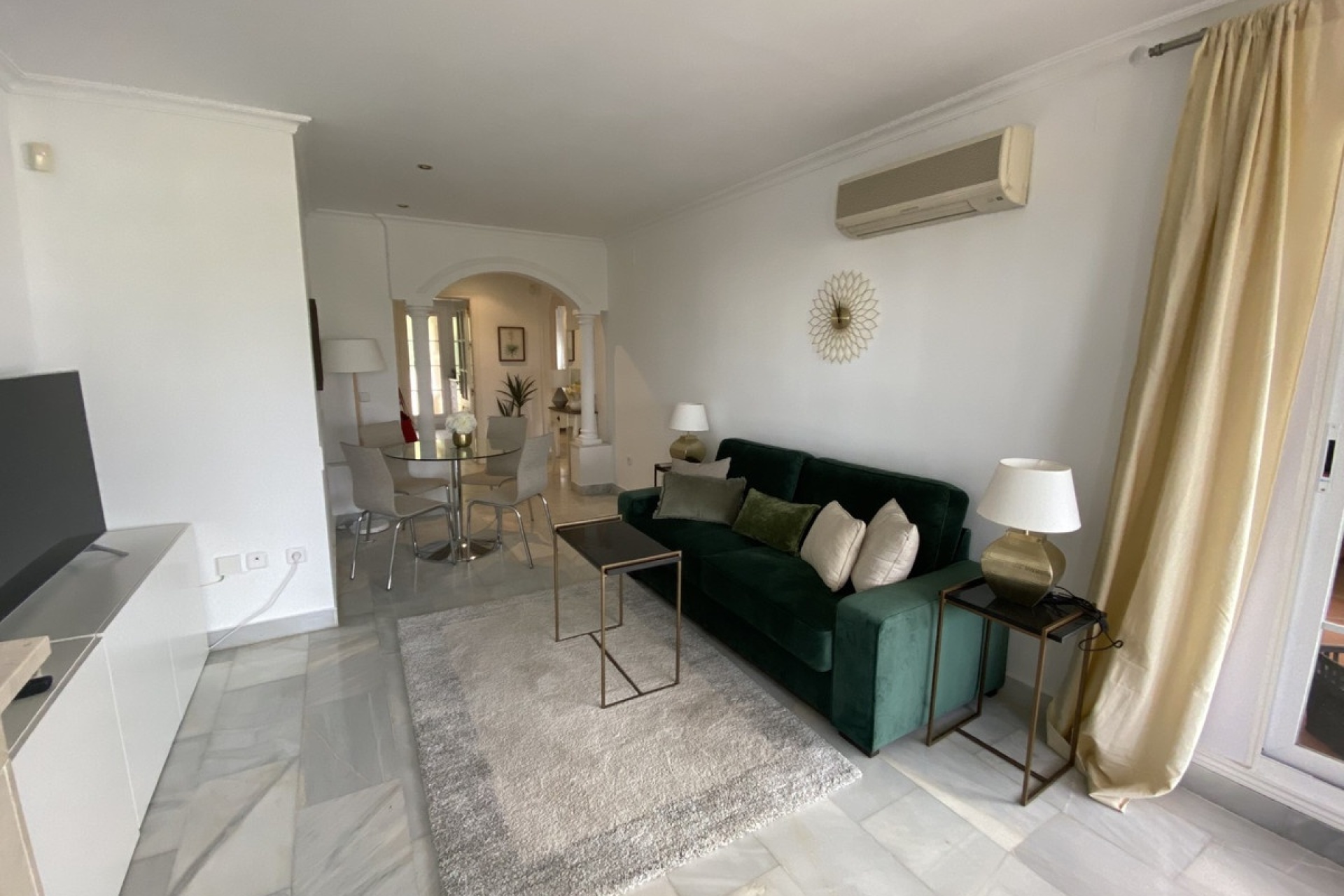 Wiederverkauf - apartment - Marbella - Nueva Andalucía