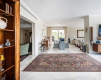 Wiederverkauf - apartment - Marbella - Nueva Andalucía