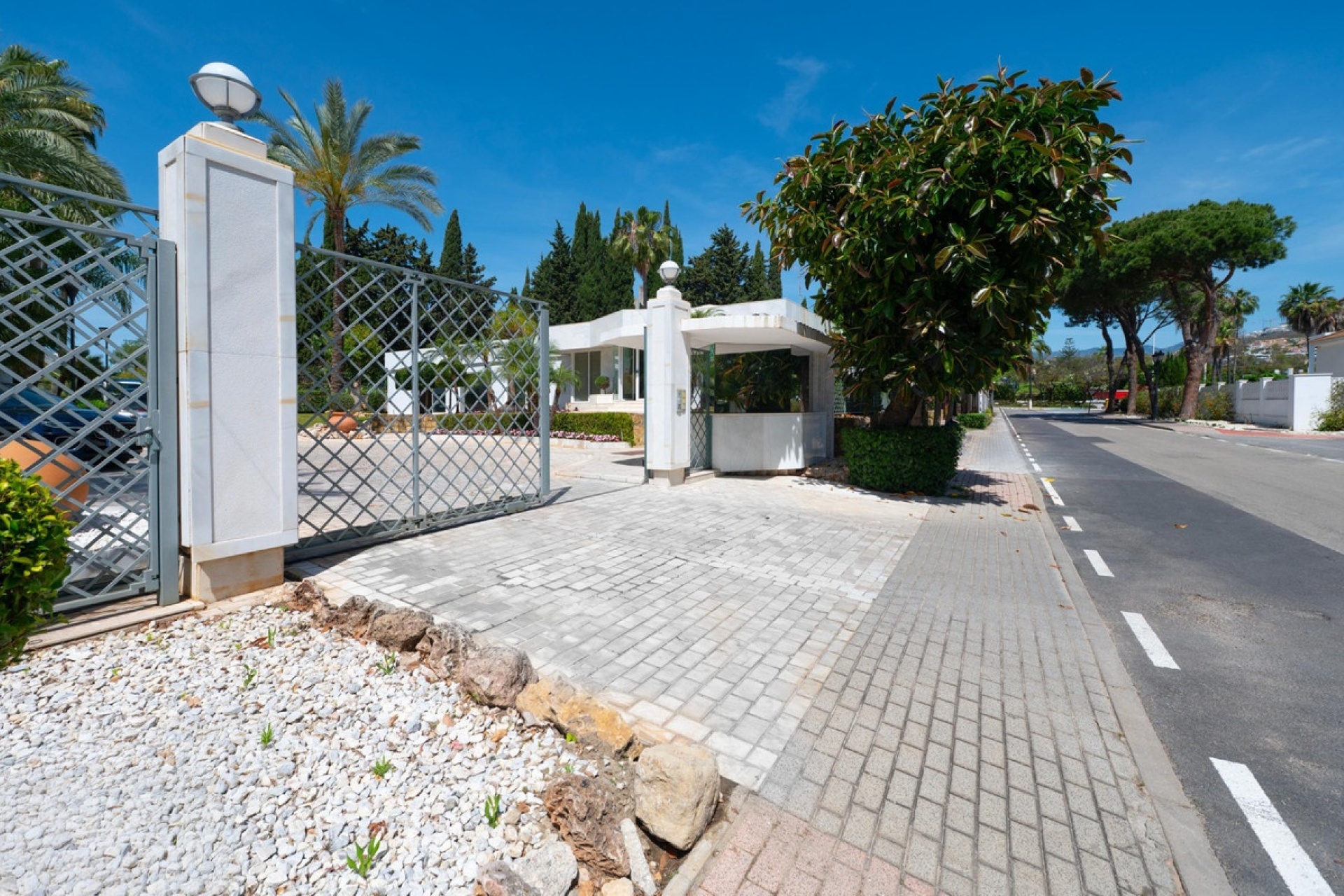 Wiederverkauf - apartment - Marbella - Nueva Andalucía