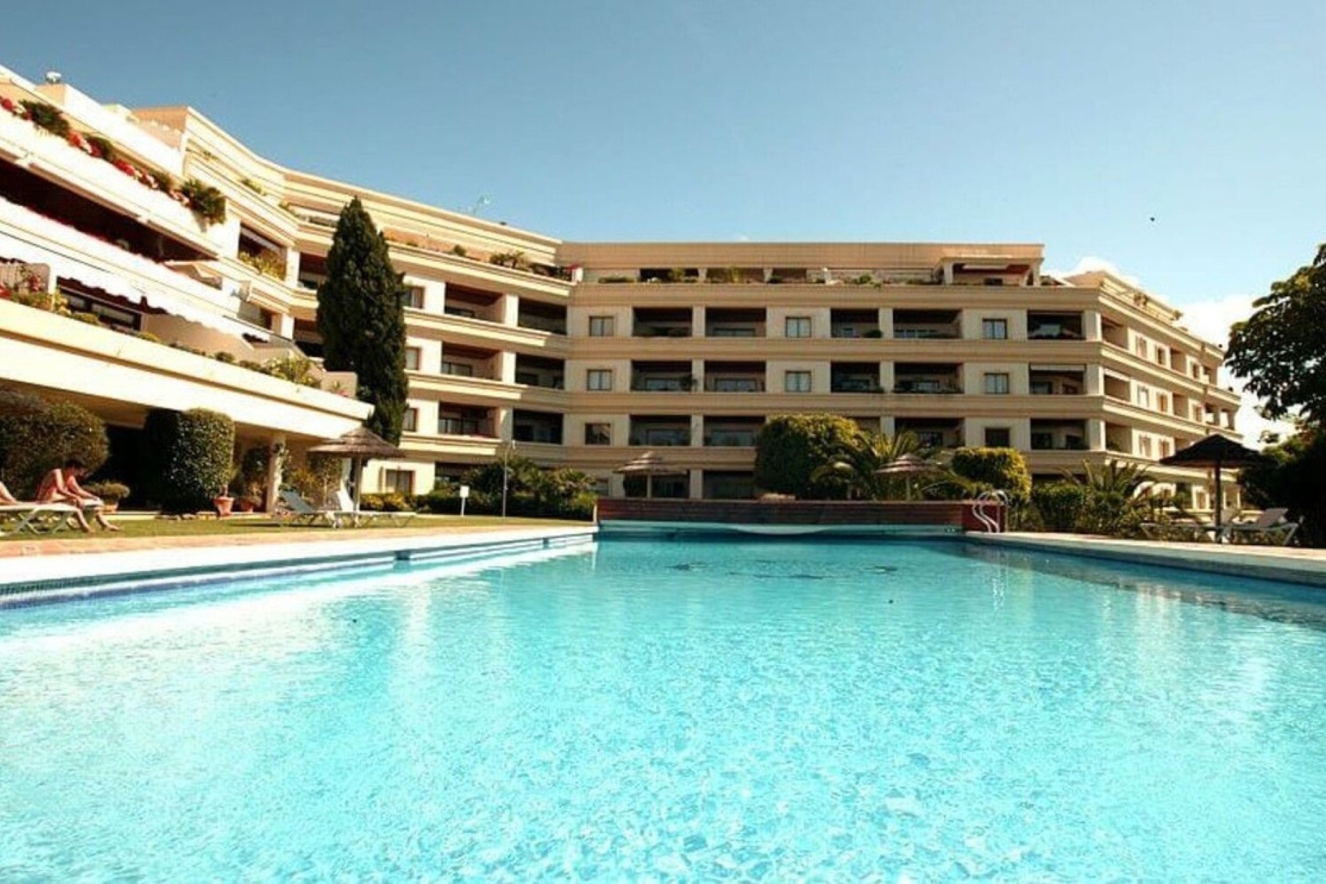 Wiederverkauf - apartment - Marbella - Nueva Andalucía