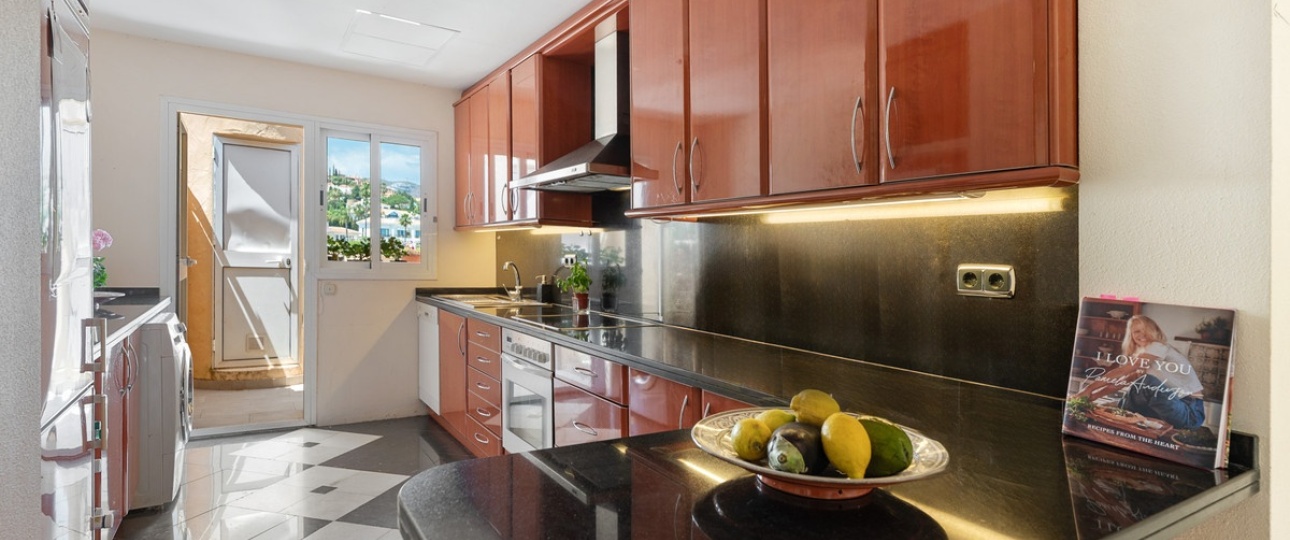 Wiederverkauf - apartment - Marbella - Nueva Andalucía