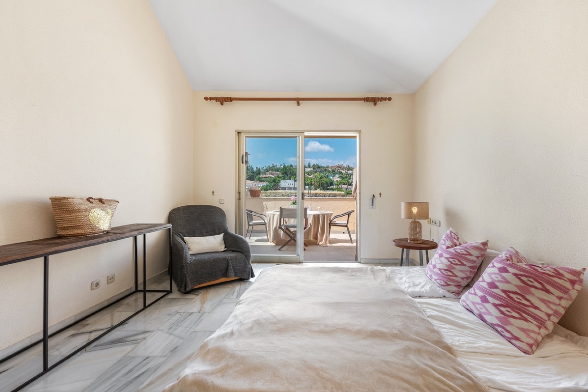 Wiederverkauf - apartment - Marbella - Nueva Andalucía