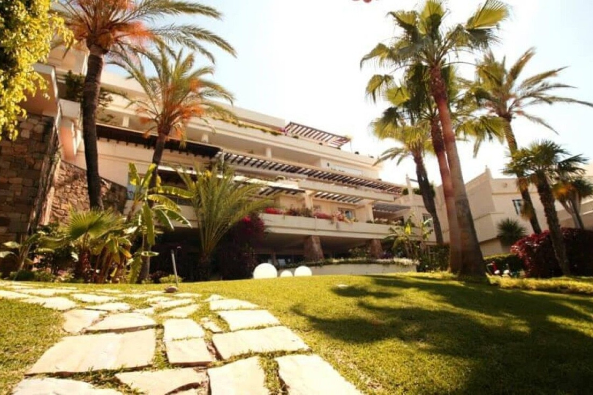 Wiederverkauf - apartment - Marbella - Nueva Andalucía