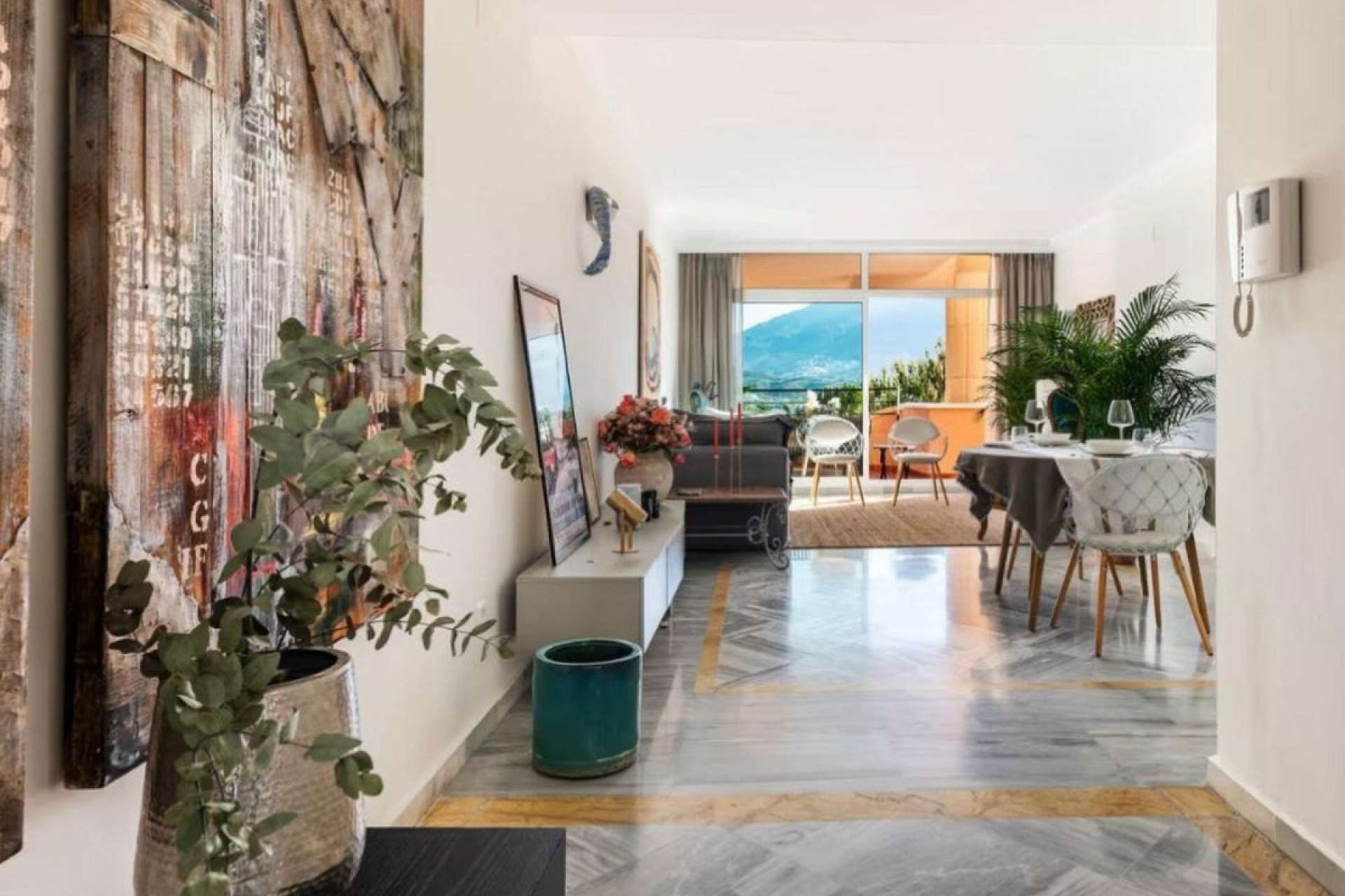 Wiederverkauf - apartment - Marbella - Nueva Andalucía
