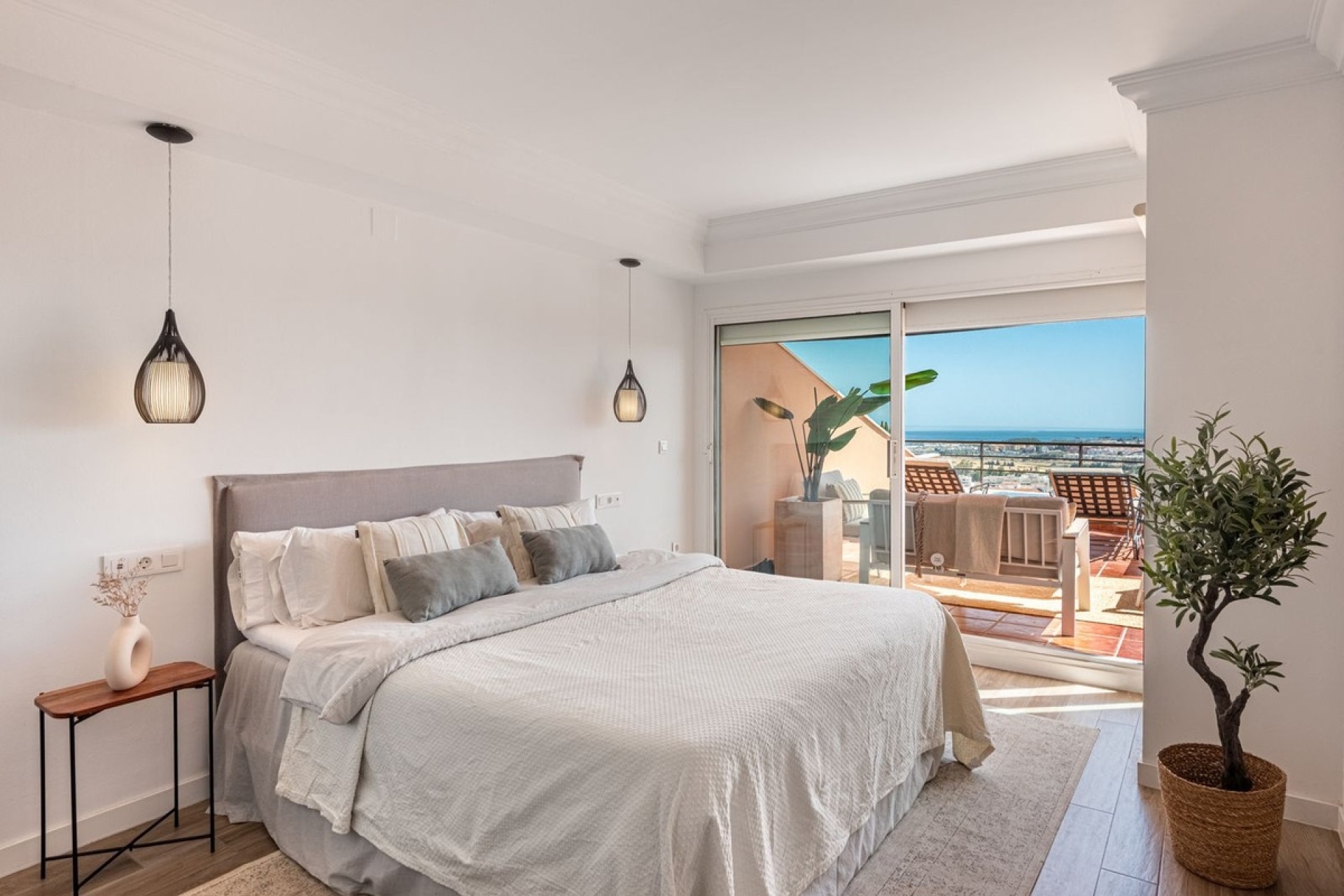 Wiederverkauf - apartment - Marbella - Nueva Andalucía