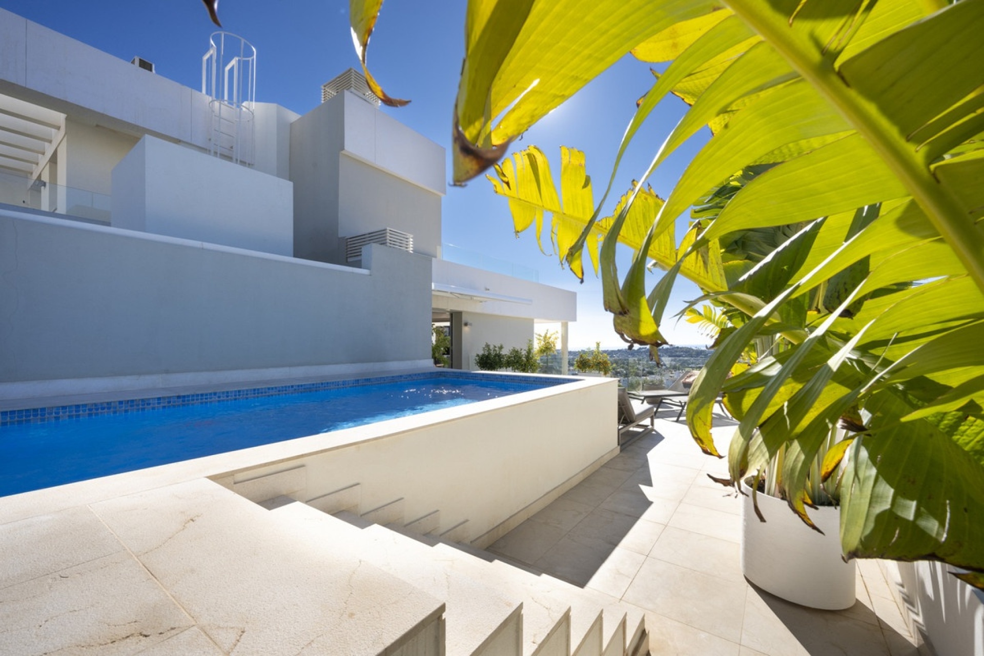 Wiederverkauf - apartment - Marbella - Nueva Andalucía