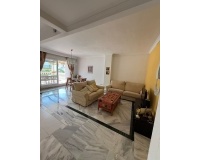 Wiederverkauf - apartment - Marbella - Nueva Andalucía