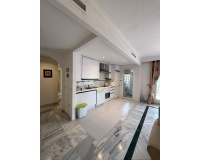Wiederverkauf - apartment - Marbella - Nueva Andalucía