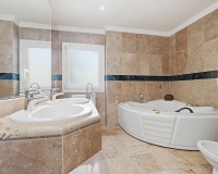 Wiederverkauf - apartment - Marbella - Nueva Andalucía