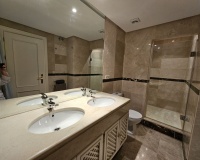 Wiederverkauf - apartment - Marbella - Nueva Andalucía