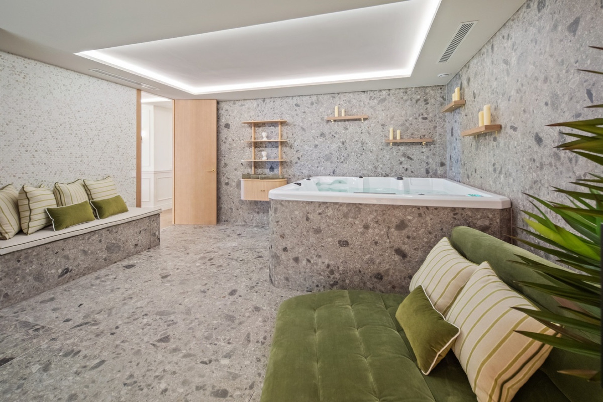 Wiederverkauf - apartment - Marbella - Nueva Andalucía