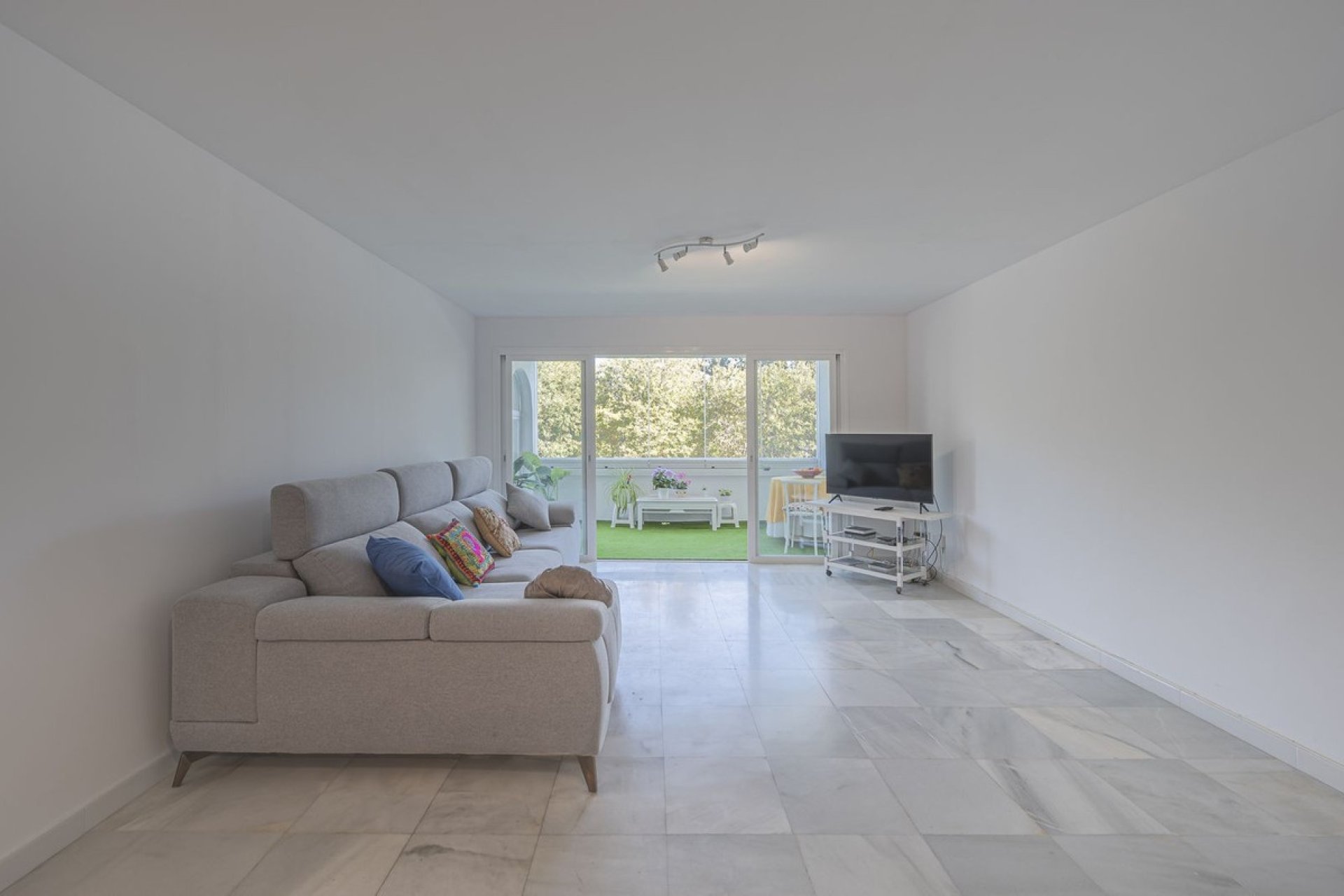 Wiederverkauf - apartment - Marbella - Nueva Andalucía