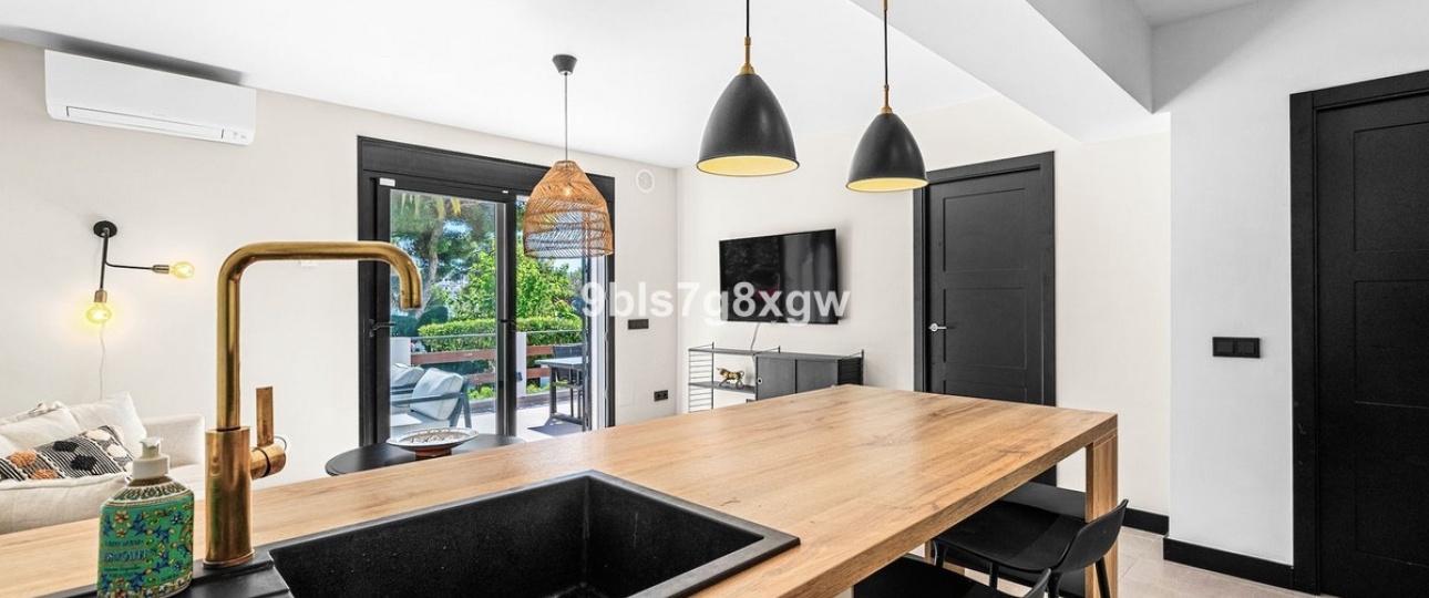 Wiederverkauf - apartment - Marbella - Nueva Andalucía