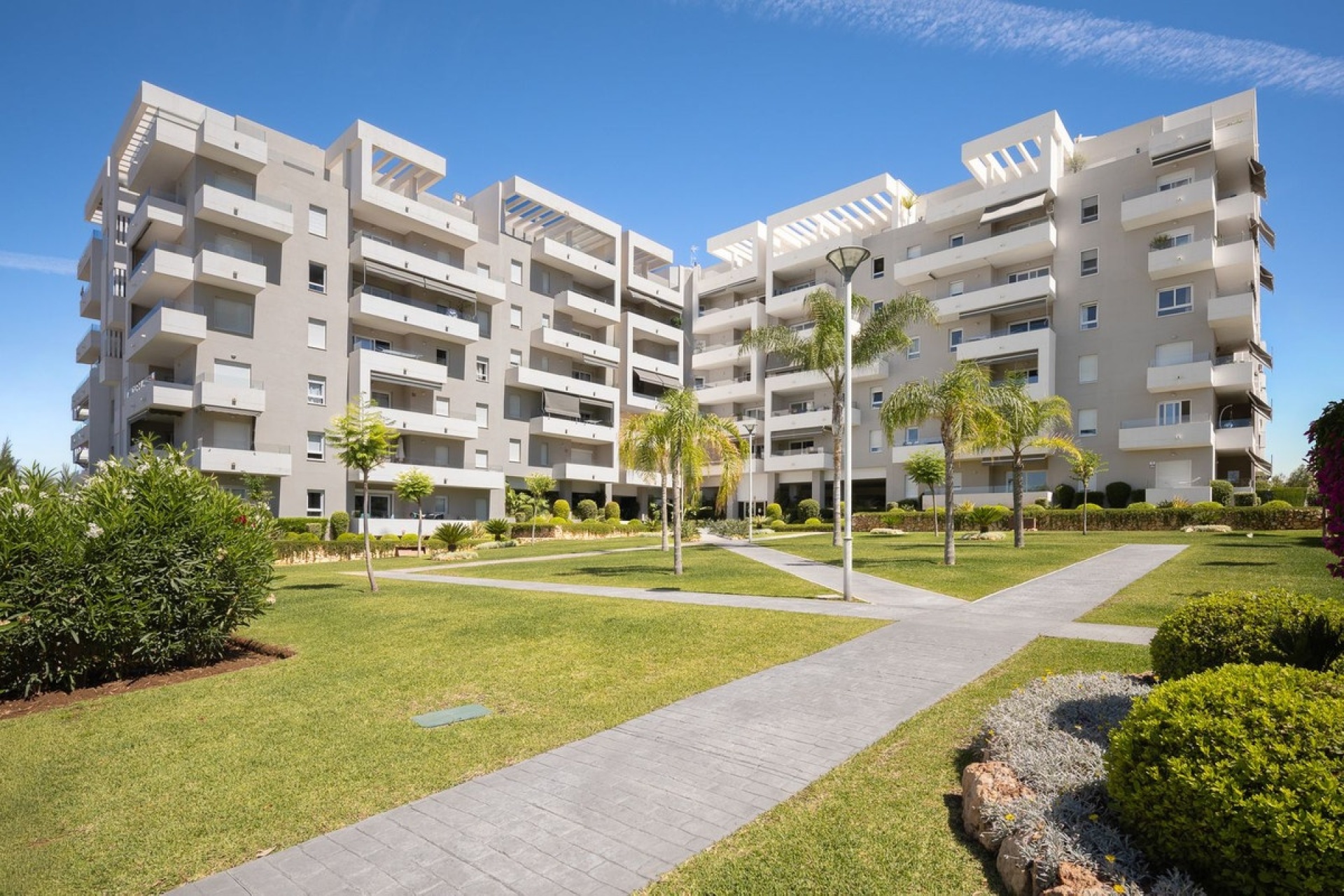 Wiederverkauf - apartment - Marbella - Nueva Andalucía