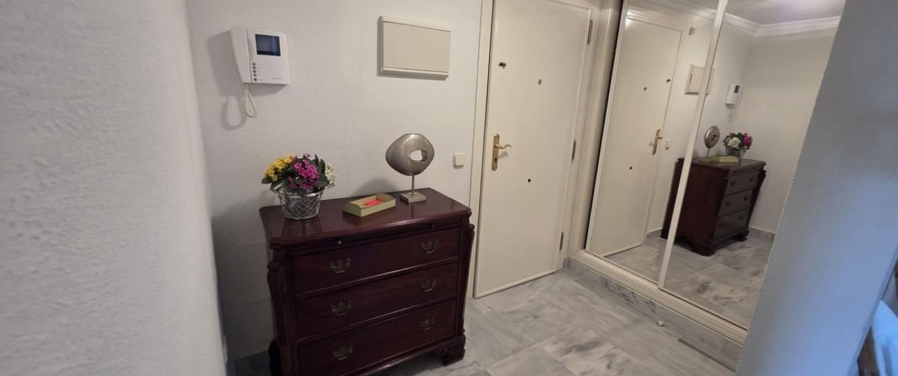 Wiederverkauf - apartment - Marbella - Nueva Andalucía