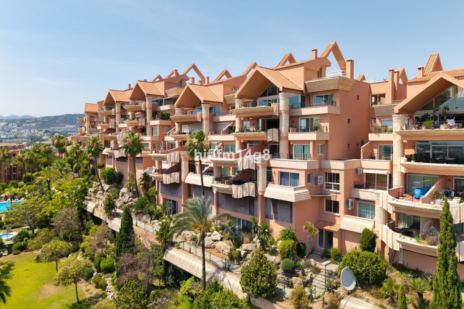 Wiederverkauf - apartment - Marbella - Nueva Andalucía