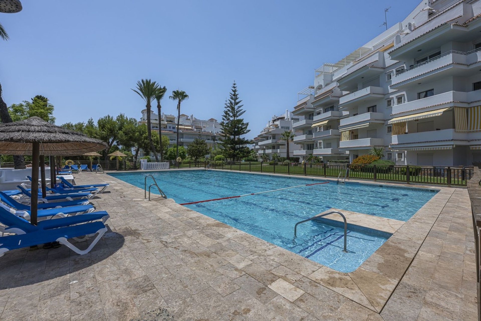 Wiederverkauf - apartment - Marbella - Nueva Andalucía
