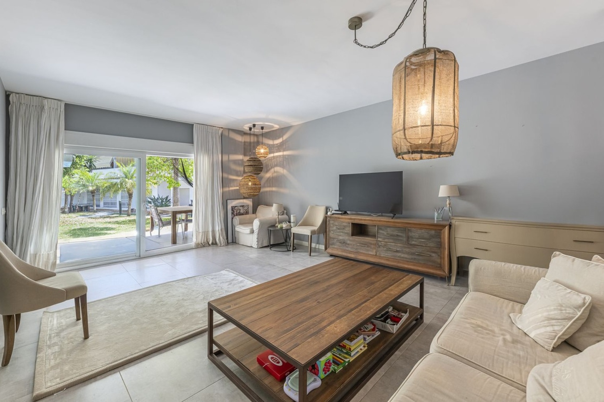 Wiederverkauf - apartment - Marbella - Nueva Andalucía