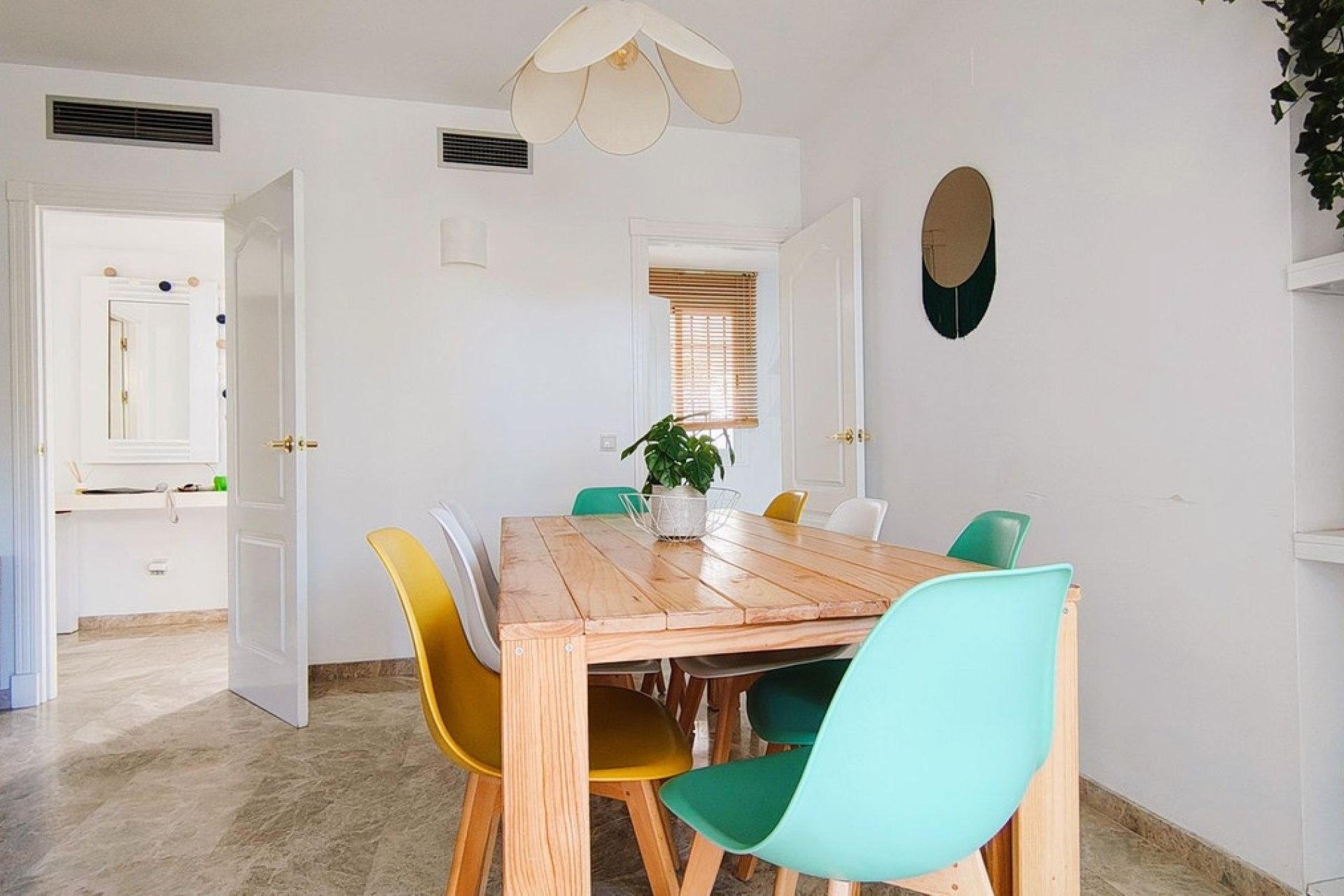 Wiederverkauf - apartment - Marbella - Nueva Andalucía