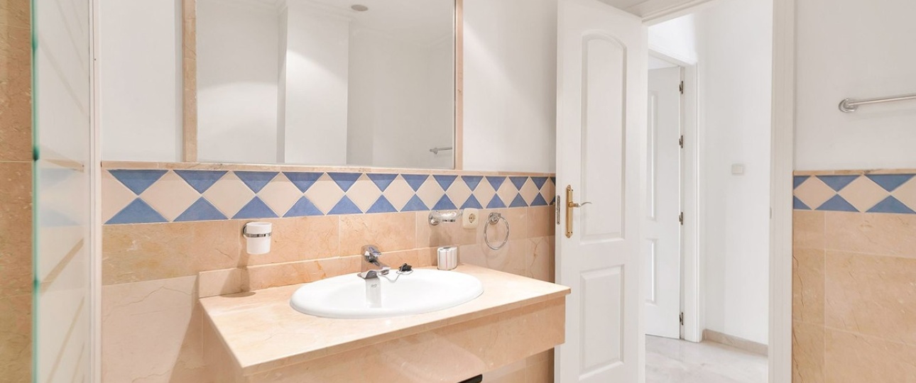 Wiederverkauf - apartment - Marbella - Nueva Andalucía