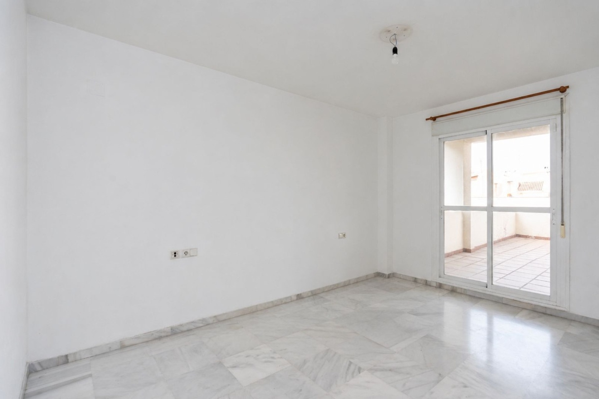 Wiederverkauf - apartment - Marbella - Nueva Andalucía