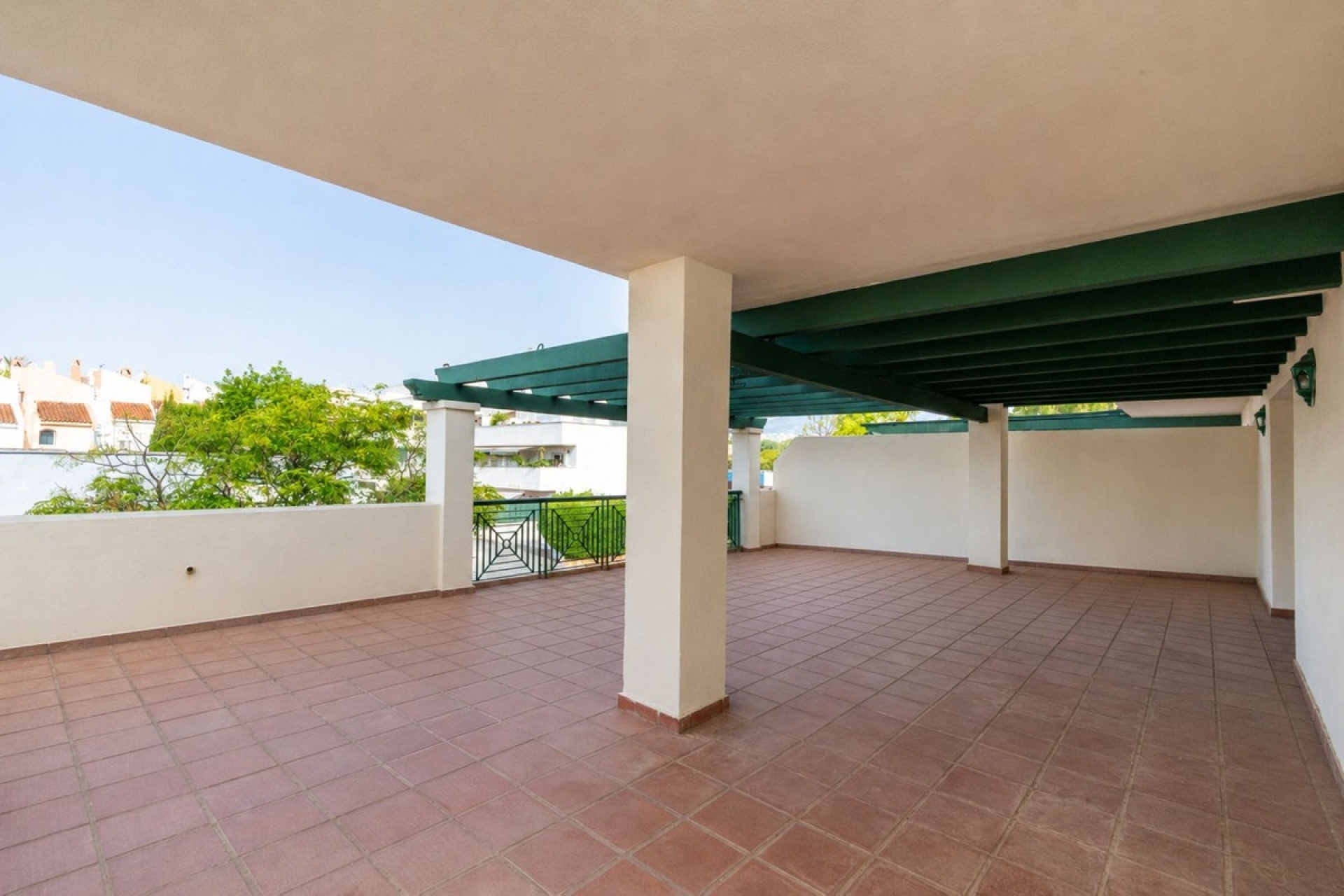 Wiederverkauf - apartment - Marbella - Nueva Andalucía