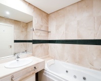 Wiederverkauf - apartment - Marbella - Nueva Andalucía
