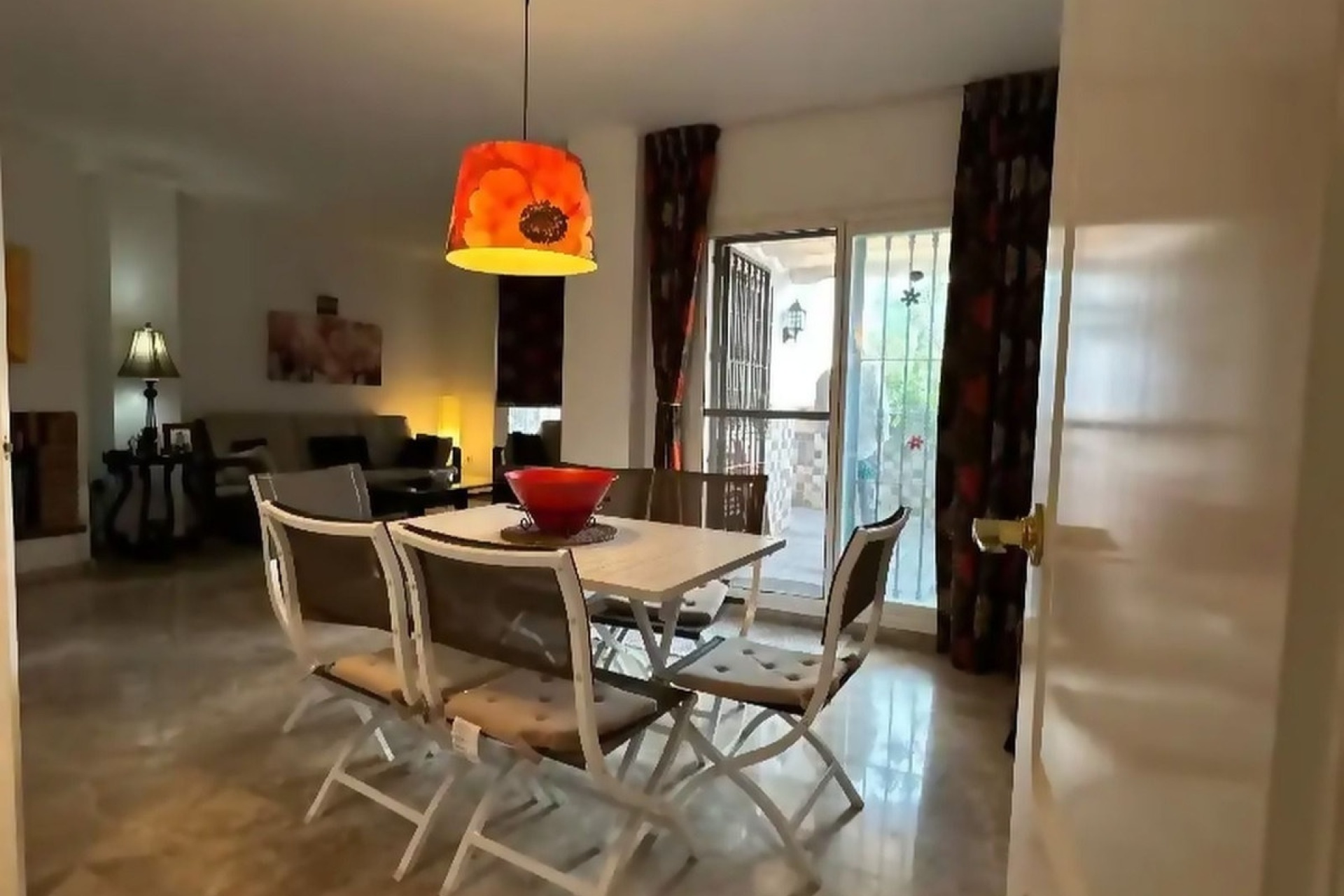 Wiederverkauf - apartment - Marbella - Nueva Andalucía